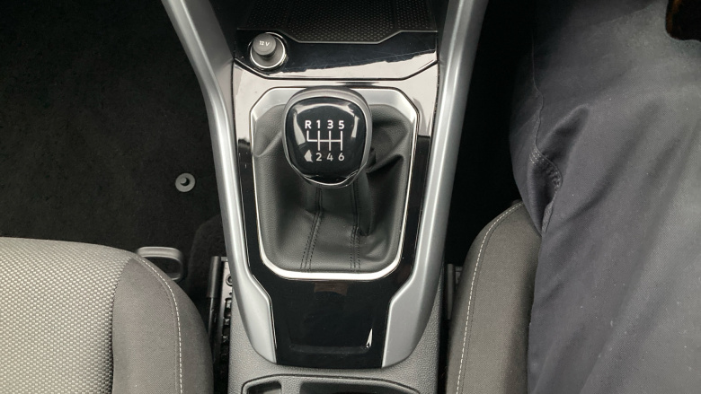 Volkswagen T-Roc 1.5 TSI Life 5dr Petrol Hatchback